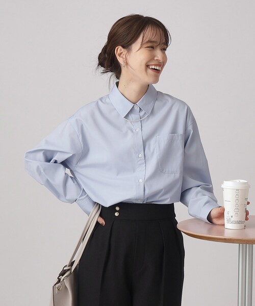 SHOO・LA・RUE（シューラルー）の「◆【洗える】オールシーズン使える ベーシック長袖シャツ（シャツ/ブラウス・レディース・ライトパープル/グリーン系3/ネイビー系2/ブルー系2/ホワイト/ライトブルー・02/03/04）」の4枚目の写真