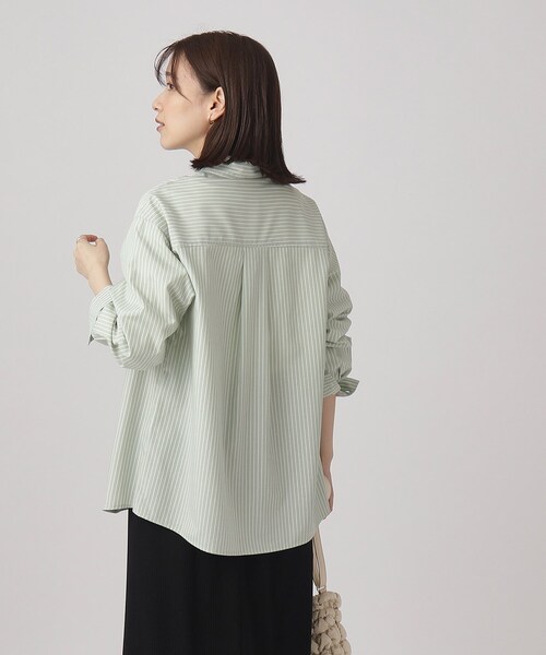 SHOO・LA・RUE（シューラルー）の「◆【洗える】オールシーズン使える ベーシック長袖シャツ（シャツ/ブラウス・レディース・ライトパープル/グリーン系3/ネイビー系2/ブルー系2/ホワイト/ライトブルー・02/03/04）」の12枚目の写真