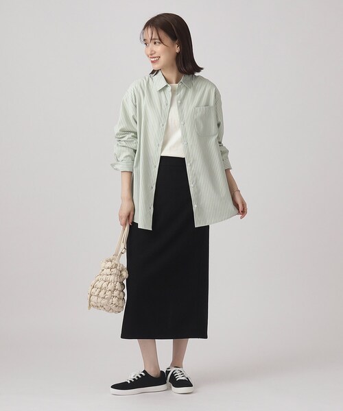 SHOO・LA・RUE（シューラルー）の「◆【洗える】オールシーズン使える ベーシック長袖シャツ（シャツ/ブラウス・レディース・ライトパープル/グリーン系3/ネイビー系2/ブルー系2/ホワイト/ライトブルー・02/03/04）」の10枚目の写真