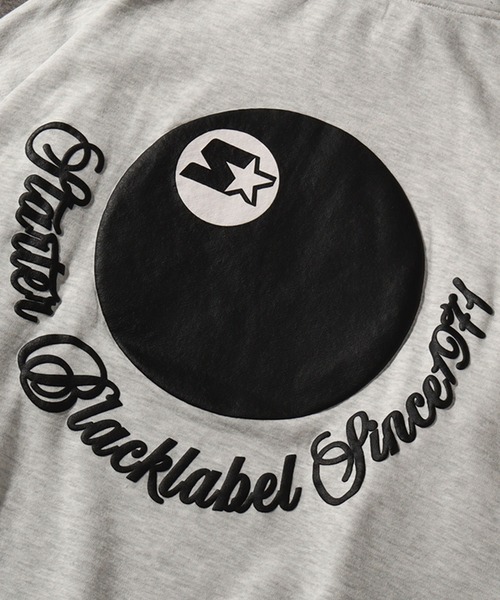 STARTER BLACK LABEL（スターターブラックレーベル）の「【STARTER /スターター】グラフィック発砲プリント 裏起毛 オーバーサイズ スタンドハーフジップ プルオーバー（スウェット・メンズ・ホワイト系/ブラック/ブラウン・M/L/XL）」の9枚目の写真