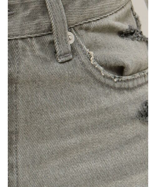 EVRIS（エヴリス）の「ダメージデニムショートパンツ【セットアップ着用可能】（デニムパンツ・レディース・インディゴブルー/ブルー/ブラック/ピンク・SMALL/MEDIUM）」の10枚目の写真