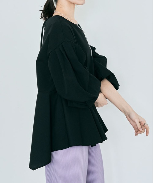 kirakiraShop(キラキラショップ)の「ラッフル ペプラム ブラウス(シャツ/ブラウス・レディース・ライトグレー/ブラック/オフホワイト/ブラウン/ブルー・M/L)」の6枚目の写真