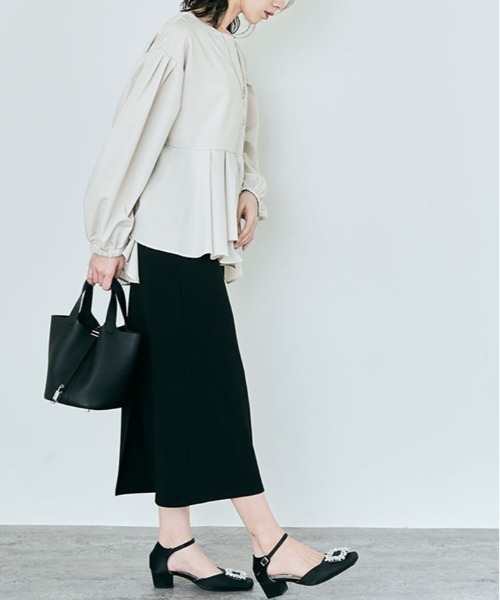 kirakiraShop(キラキラショップ)の「ラッフル ペプラム ブラウス(シャツ/ブラウス・レディース・ライトグレー/ブラック/オフホワイト/ブラウン/ブルー・M/L)」の13枚目の写真