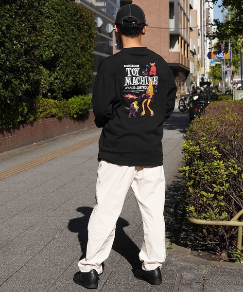 TOY MACHINE(トイ マシーン)の「【ムラサキスポーツ限定】TOY MACHINE/トイマシーン ロンT 長袖 オーバーサイズ バックプリント MTMPELT6(Tシャツ/カットソー・メンズ・ホワイト/ブラック・XL/M/L)」の19枚目の写真