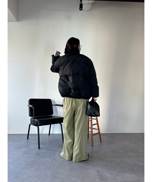 HANNE(アン)の「サイドラインワイドパンツ(チノパンツ・レディース・ネイビー/ベージュ・FREE)」の17枚目の写真