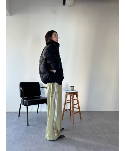 HANNE(アン)の「サイドラインワイドパンツ(チノパンツ・レディース・ネイビー/ベージュ・FREE)」の18枚目の写真