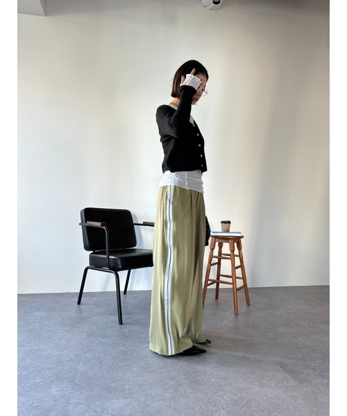 HANNE(アン)の「サイドラインワイドパンツ(チノパンツ・レディース・ネイビー/ベージュ・FREE)」の10枚目の写真