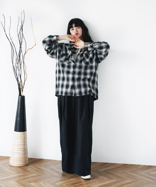 Aphlotus(アプロタス)の「ダブルポケット オンブレーチェックシャツ 【セレクトアイテム】(シャツ/ブラウス・メンズ・ベージュ/ブラック・X-LARGE/LARGE)」の12枚目の写真