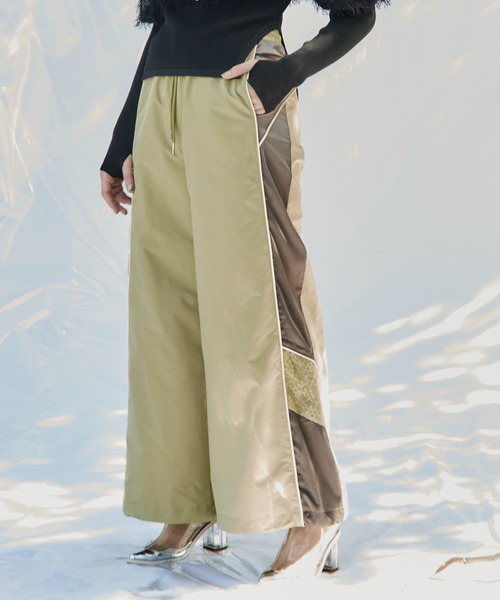 AULA AILA(アウラアイラ)の「マルチパブリックトラックパンツ(その他パンツ・レディース・グリーン/ネイビー/ブラック・0/1)」の3枚目の写真