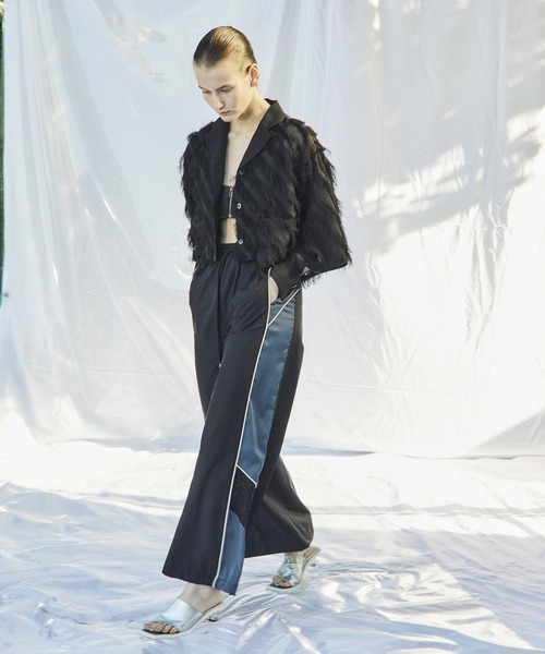 AULA AILA(アウラアイラ)の「マルチパブリックトラックパンツ(その他パンツ・レディース・グリーン/ネイビー/ブラック・0/1)」の8枚目の写真