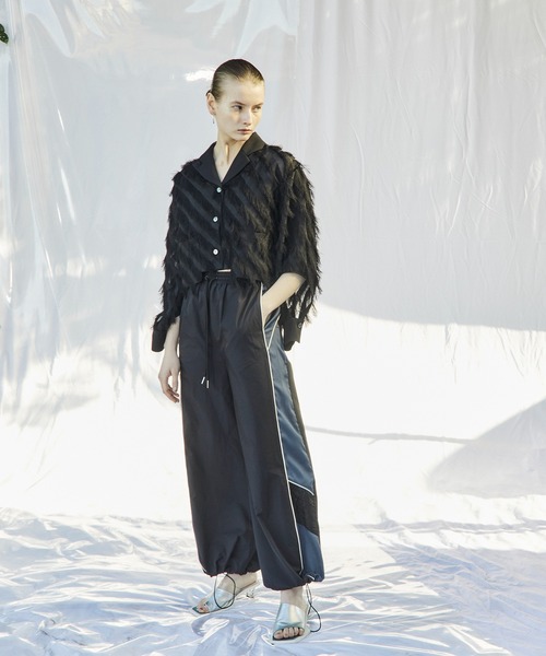 AULA AILA(アウラアイラ)の「マルチパブリックトラックパンツ(その他パンツ・レディース・グリーン/ネイビー/ブラック・0/1)」の5枚目の写真