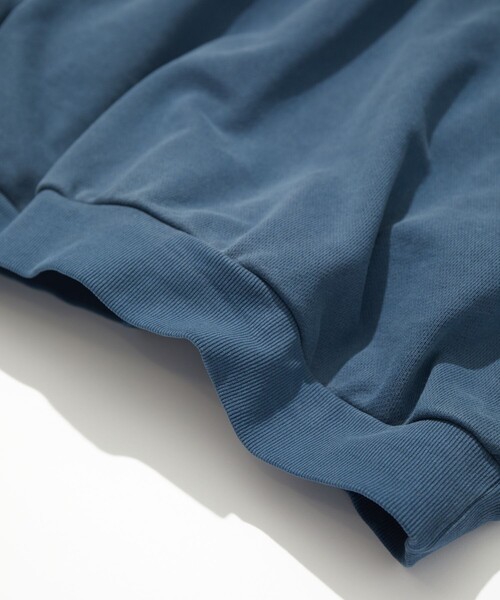 NAUTICA（ノーティカ）の「NAUTICA/ノーティカ Pigment Dyed Arch Logo Crewneck Sweatshirt/ピグメントダイ アーチロゴ クルーネック スウェットシャツ（スウェット・メンズ・チャコールグレー/ベージュ/ネイビー/オレンジ・MEDIUM/X-LARGE/LARGE）」の12枚目の写真