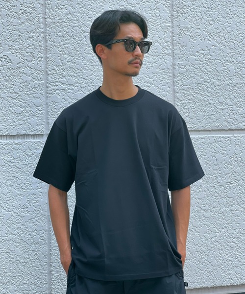 MAGIC NUMBER（マジック ナンバー）の「【MAGIC NUMBER】SEE YOU IN YHE WATER ART by ERI（Tシャツ/カットソー・メンズ・ブラック/オレンジ/ホワイト・X-LARGE/LARGE/MEDIUM）」の11枚目の写真