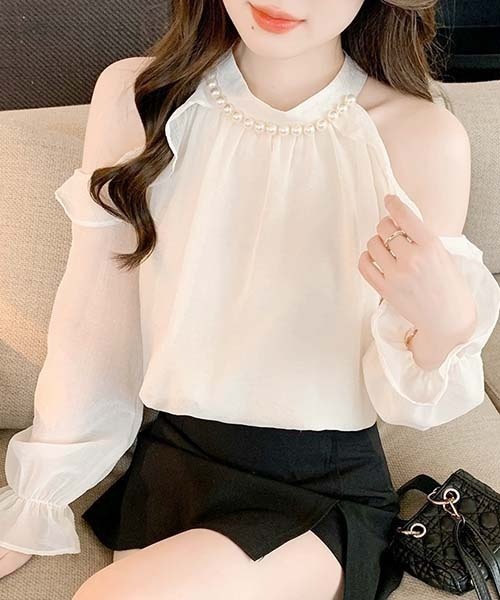 gossip！ロサンゼルス（ゴシップロサンゼルス）の「オフショルダートップス（シャツ/ブラウス・レディース・アイボリー/ホワイト/ブラック・FREE）」の14枚目の写真