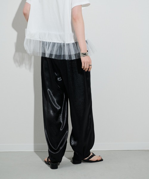 Shelly island（シェリーアイランド）の「サテンタックイージーパンツ（その他パンツ・レディース・シルバー/ブラック・M）」の7枚目の写真