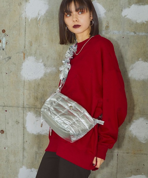 ELLEgirl（エルガール）の「リボン総刺繍スウェットプルオーバー【ELLEgirl/エル ガール】（スウェット・レディース・杢グレー/ブラック/レッド・FREE）」の20枚目の写真