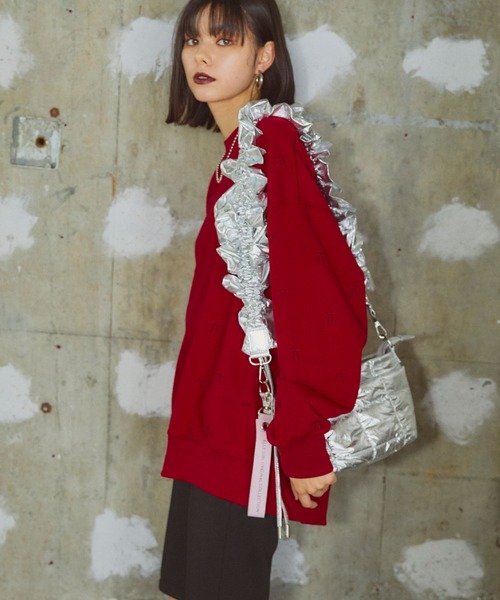 ELLEgirl（エルガール）の「リボン総刺繍スウェットプルオーバー【ELLEgirl/エル ガール】（スウェット・レディース・杢グレー/ブラック/レッド・FREE）」の21枚目の写真