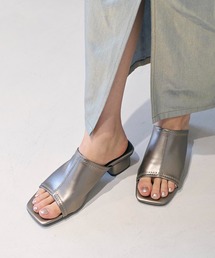 noyau | スクエアトゥストレッチミュールサンダル(サンダル)