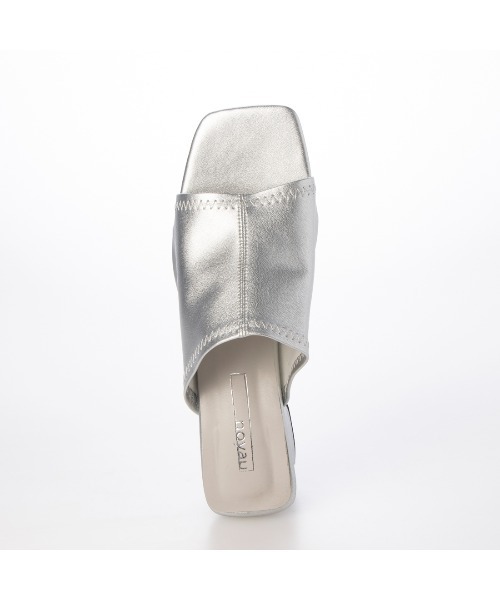 noyau（ノヤウ）の「スクエアトゥストレッチミュールサンダル（サンダル・レディース・シルバー/ブラック/ホワイト/シルバー系その他・S/M/L/LL）」の12枚目の写真