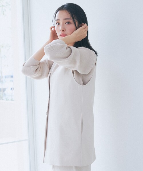 THE SHOP TK （ザ ショップ ティーケー ）の「◆【セットアップ可/環境に優しい】ツイルワッシャージレ/洗濯機OK（ベスト・レディース・ブラック/ライトベージュ・12/13）」の4枚目の写真