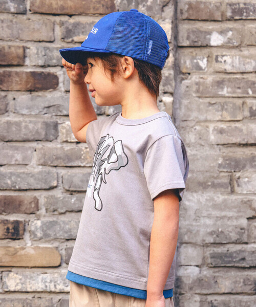 BeBe(ベベ)の「ロゴ刺しゅうメッシュキャップ(52~56cm)(キャップ・キッズ・グリーン/ブルー・M/L)」の4枚目の写真