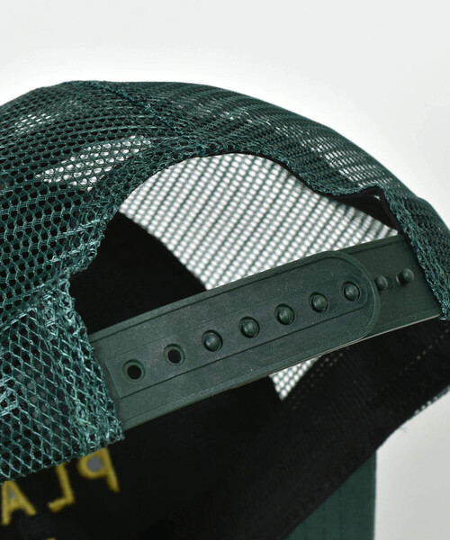 BeBe(ベベ)の「ロゴ刺しゅうメッシュキャップ(52~56cm)(キャップ・キッズ・グリーン/ブルー・M/L)」の12枚目の写真