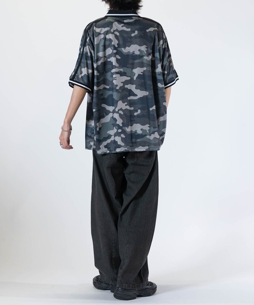 JOHN'S CLOSET（ジョンズクローゼット）の「【13】襟付き サッカーゲームTシャツ（Tシャツ/カットソー・メンズ・ネイビー/オフホワイト/ブラック/レッド/ホワイト系1/ホワイト系2/レッド系1/レッド系2/ブラック系2/ネイビー系2/カーキ系1/グレー系1・MEDIUM/LARGE）」の15枚目の写真