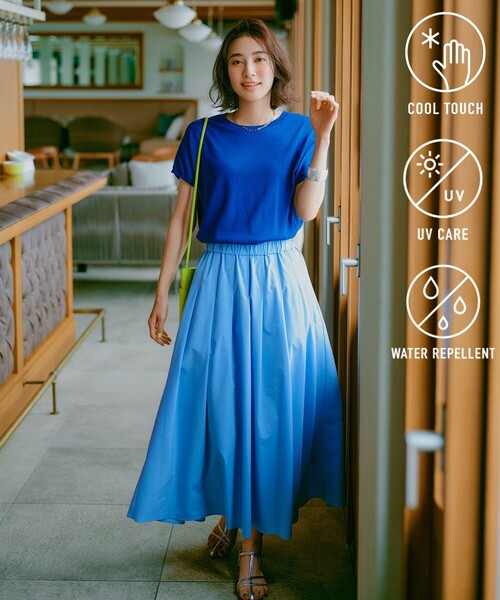 UNFILO（アンフィーロ）の「FINE MOVE タックフレアスカート（スカート・レディース・ブラック系/カーキ系/サックスブルー系/ライトイエロー系/オレンジ系/アイボリー系・X-SMALL/MEDIUM/SMALL）」の4枚目の写真