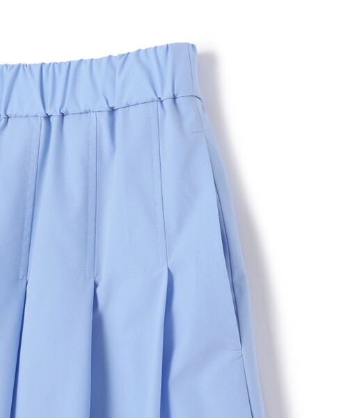 UNFILO（アンフィーロ）の「FINE MOVE タックフレアスカート（スカート・レディース・ブラック系/カーキ系/サックスブルー系/ライトイエロー系/オレンジ系/アイボリー系・X-SMALL/MEDIUM/SMALL）」の22枚目の写真