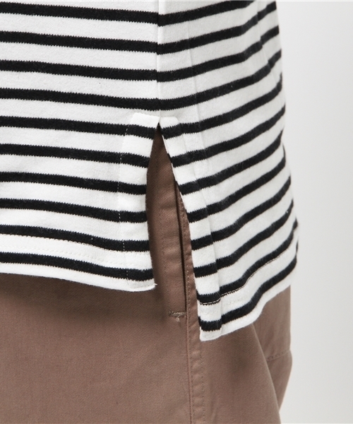 WEGO（ウィゴー）の「WEGO/サイドスリットスムースハイネックＴシャツ（Tシャツ/カットソー・メンズ・ブラック/ホワイト/ホワイト系その他・MEDIUM/LARGE）」の6枚目の写真