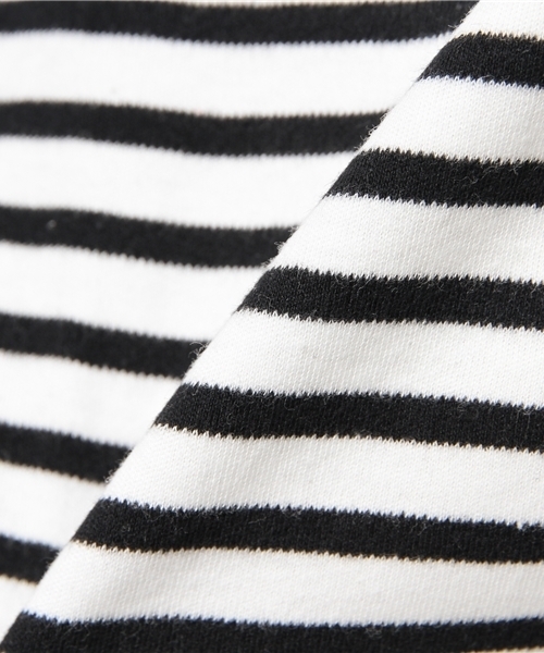 WEGO（ウィゴー）の「WEGO/サイドスリットスムースハイネックＴシャツ（Tシャツ/カットソー・メンズ・ブラック/ホワイト/ホワイト系その他・MEDIUM/LARGE）」の7枚目の写真