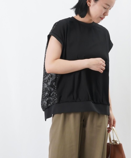 LUCA/LADY LUCK LUCA（ルカ/レディラックルカ）の「LC/LLL バックジャガートフレンチカットソー / バックシアージャガード切替Tee（Tシャツ/カットソー・レディース・オフホワイト/ブラック/カーキ・FREE）」の2枚目の写真