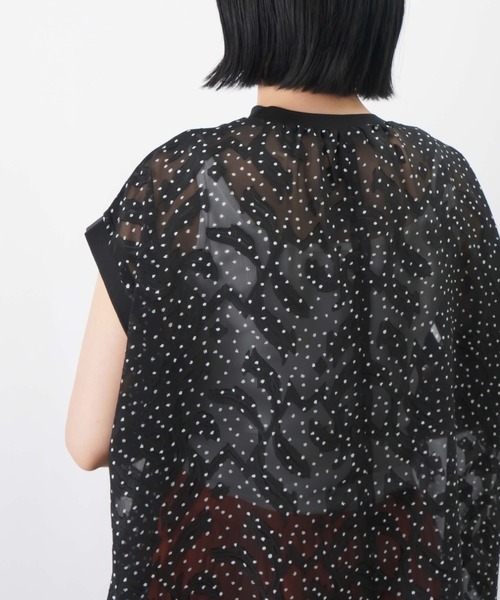 LUCA/LADY LUCK LUCA（ルカ/レディラックルカ）の「LC/LLL バックジャガートフレンチカットソー / バックシアージャガード切替Tee（Tシャツ/カットソー・レディース・オフホワイト/ブラック/カーキ・FREE）」の14枚目の写真