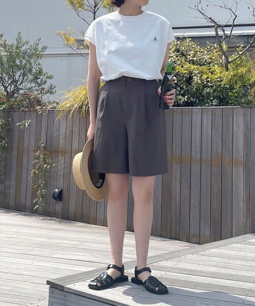 fredy emue(フレディエミュ)の「【GEVACO/ゲバコ】ノースリーブTシャツ(Tシャツ/カットソー・レディース・ブルー系その他3/オフホワイト/ホワイト系その他4/チャコールグレー/グリーン系その他3/ピンク系その他3・38)」の7枚目の写真