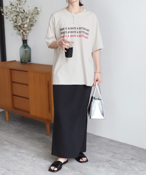 reca(レカ)の「アクセントカラーロゴTシャツ(Tシャツ/カットソー・レディース・ナチュラル/ブラック/ホワイト・FREE)」の5枚目の写真