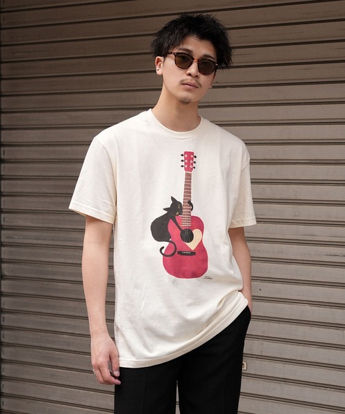 INTERPLAY(インタープレイ)の「【INTERPLAY x TAKERU】アコーステッィック ニャー 半袖 Tシャツ(Tシャツ/カットソー・メンズ・ブラック/クリーム・MEDIUM/LARGE)」の2枚目の写真
