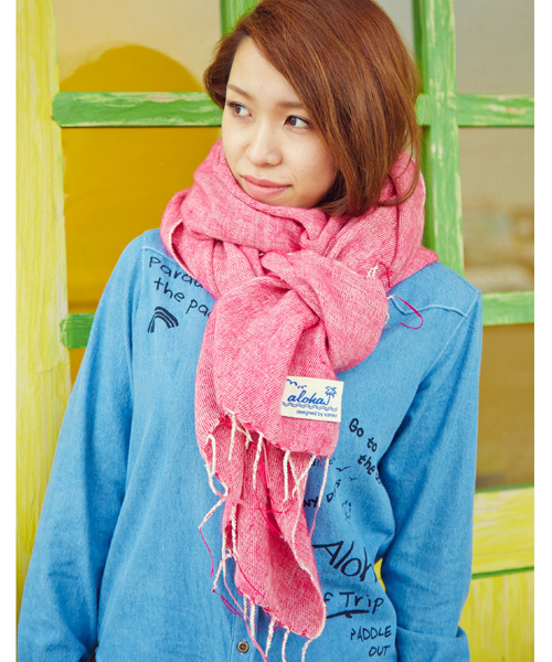 Kahiko（カヒコ）の「【kahiko】ALOHAシンプルショール（マフラー・レディース・ブルー/ピンク/ネイビー/ベージュ/イエロー/ブラック/オフホワイト・FREE）」の7枚目の写真