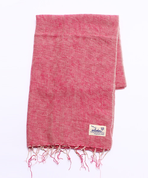 Kahiko（カヒコ）の「【kahiko】ALOHAシンプルショール（マフラー・レディース・ブルー/ピンク/ネイビー/ベージュ/イエロー/ブラック/オフホワイト・FREE）」の16枚目の写真