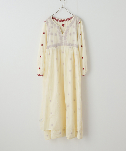 Spick & Span(スピックアンドスパン)の「MAISON HOTEL / メゾンホテル エンブロイダリードレス NISHA(ワンピース・レディース・レッド・SMALL)」の13枚目の写真