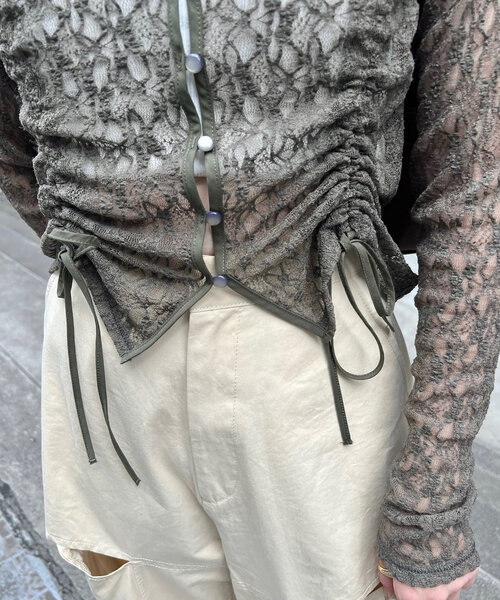 mline（エムライン）の「[mline]ドロストレーストップス（シャツ/ブラウス・レディース・ピンク/カーキ/アイボリー/ブラック・FREE）」の19枚目の写真