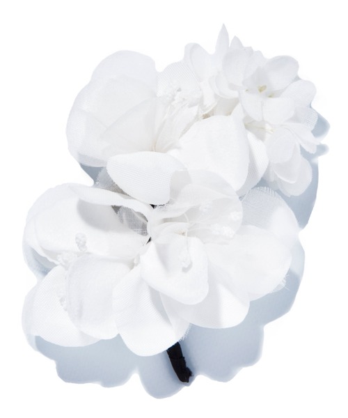 IRIS47(イリスフォーセブン)の「【IRIS47】 lily corsage / リリー コサージュ(ブローチ/コサージュ・レディース・ホワイト・FREE)」の2枚目の写真