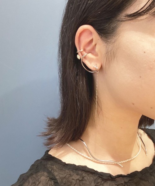 ete（エテ）の「チェーン ビジュー イヤリング（イヤリング・レディース・プラチナム/イエローゴールド・FREE）」の15枚目の写真