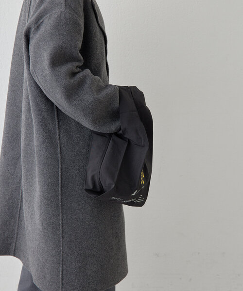 ear PAPILLONNER(イアパピヨネ)の「《コラボ第二弾/撥水》虎屋ういろ×ear エコバッグ(トートバッグ・レディース・ブラック/グリーン/キャメル・FREE)」の12枚目の写真