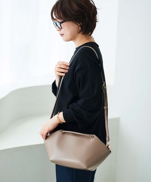 le.coeur blanc（ルクールブラン）の「横長バスケットトート（トートバッグ・レディース・ベージュ/ブラック・FREE）」の4枚目の写真