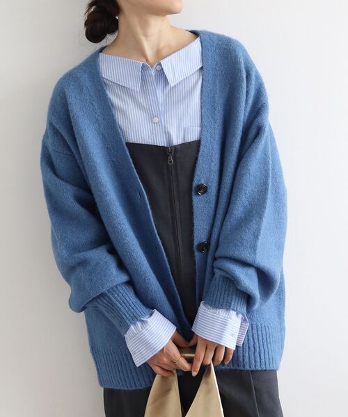 le.coeur blanc(ルクールブラン)の「《WEB限定アイテム》ウォッシャブルVネックワイドカーディガン(カーディガン/ボレロ・レディース・アイボリー/ベージュ/ライトグレー/ブラック/ブルー・38)」の7枚目の写真