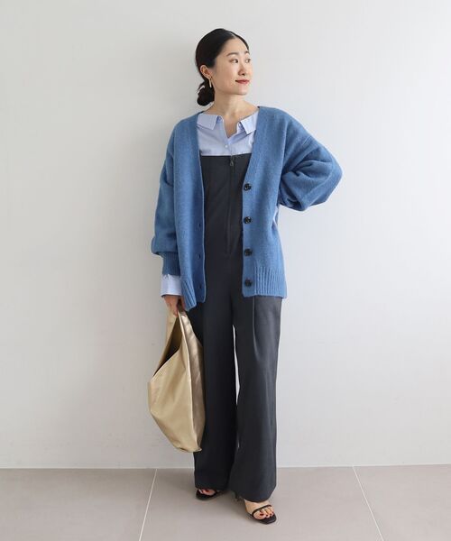 le.coeur blanc(ルクールブラン)の「《WEB限定アイテム》ウォッシャブルVネックワイドカーディガン(カーディガン/ボレロ・レディース・アイボリー/ベージュ/ライトグレー/ブラック/ブルー・38)」の12枚目の写真