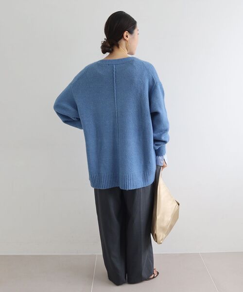 le.coeur blanc(ルクールブラン)の「《WEB限定アイテム》ウォッシャブルVネックワイドカーディガン(カーディガン/ボレロ・レディース・アイボリー/ベージュ/ライトグレー/ブラック/ブルー・38)」の14枚目の写真