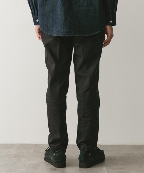 URBAN RESEARCH DOORS(アーバンリサーチドアーズ)の「チノテーパードトラウザー(その他パンツ・メンズ・ベージュ系その他/オリーブ/ブラック・SMALL/MEDIUM/LARGE)」の12枚目の写真