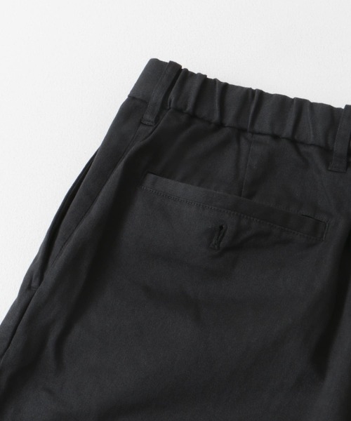URBAN RESEARCH DOORS(アーバンリサーチドアーズ)の「チノテーパードトラウザー(その他パンツ・メンズ・ベージュ系その他/オリーブ/ブラック・SMALL/MEDIUM/LARGE)」の4枚目の写真