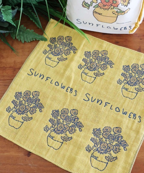 LAKOLE（ラコレ）の「[世界の名作]ガーゼハンドタオル / 145371（ハンカチ/ハンドタオル・レディース・その他2/その他3/その他1/その他4・FREE）」の4枚目の写真